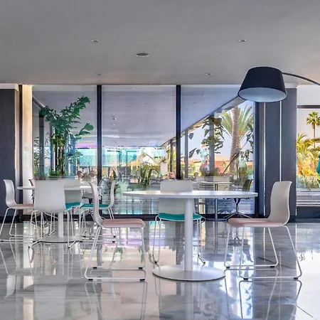 Spring Bitacora ホテル プラヤ・デ・ラス・アメリカス