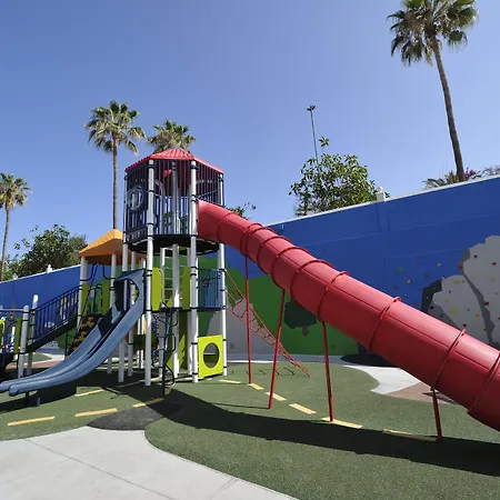 Spring Bitacora プラヤ・デ・ラス・アメリカス