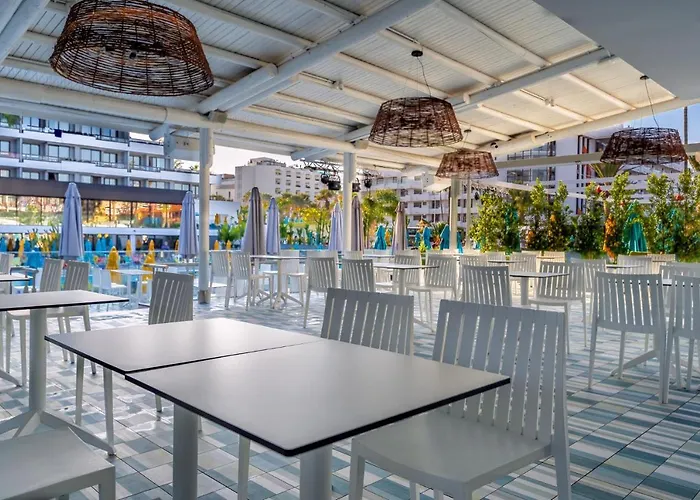 Otel Spring Bitacora 4*