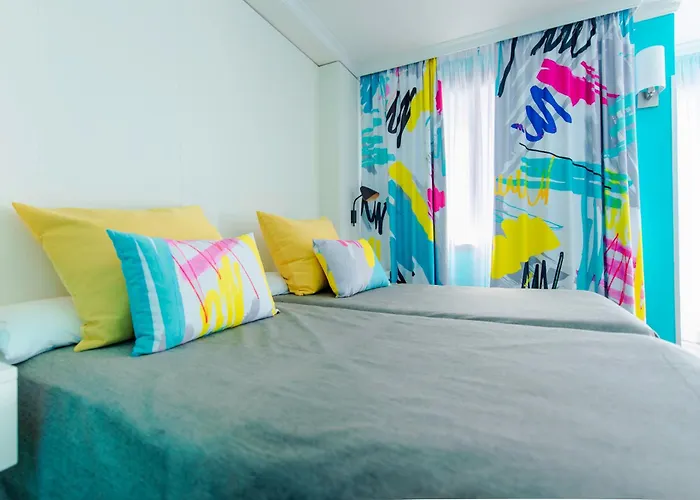 Otel Spring Bitacora 4*